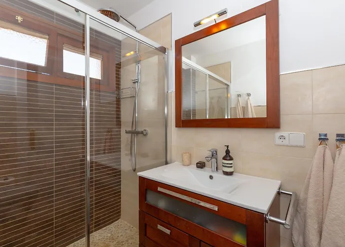 Apartment Port Beachfront - Eaw Homes *